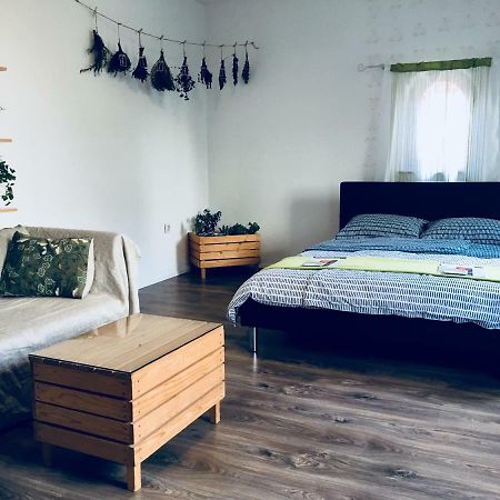 Urban Herbs Apartment Любляна Экстерьер фото